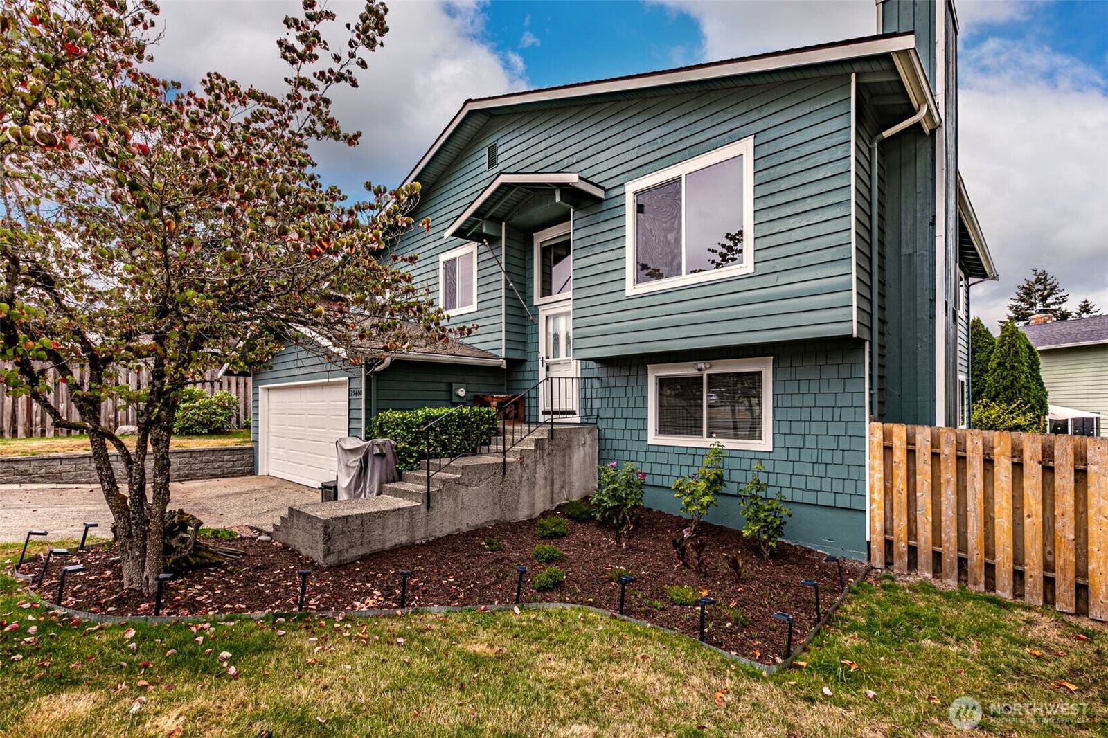Property Photo:  29400  60th Place S  WA 98001 