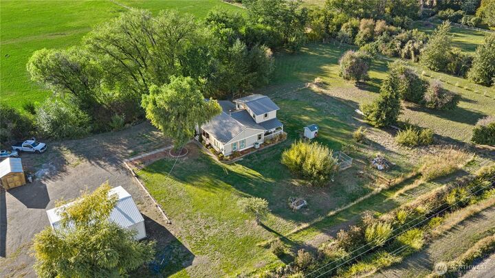 Property Photo:  5351  Naneum Road  WA 98926 