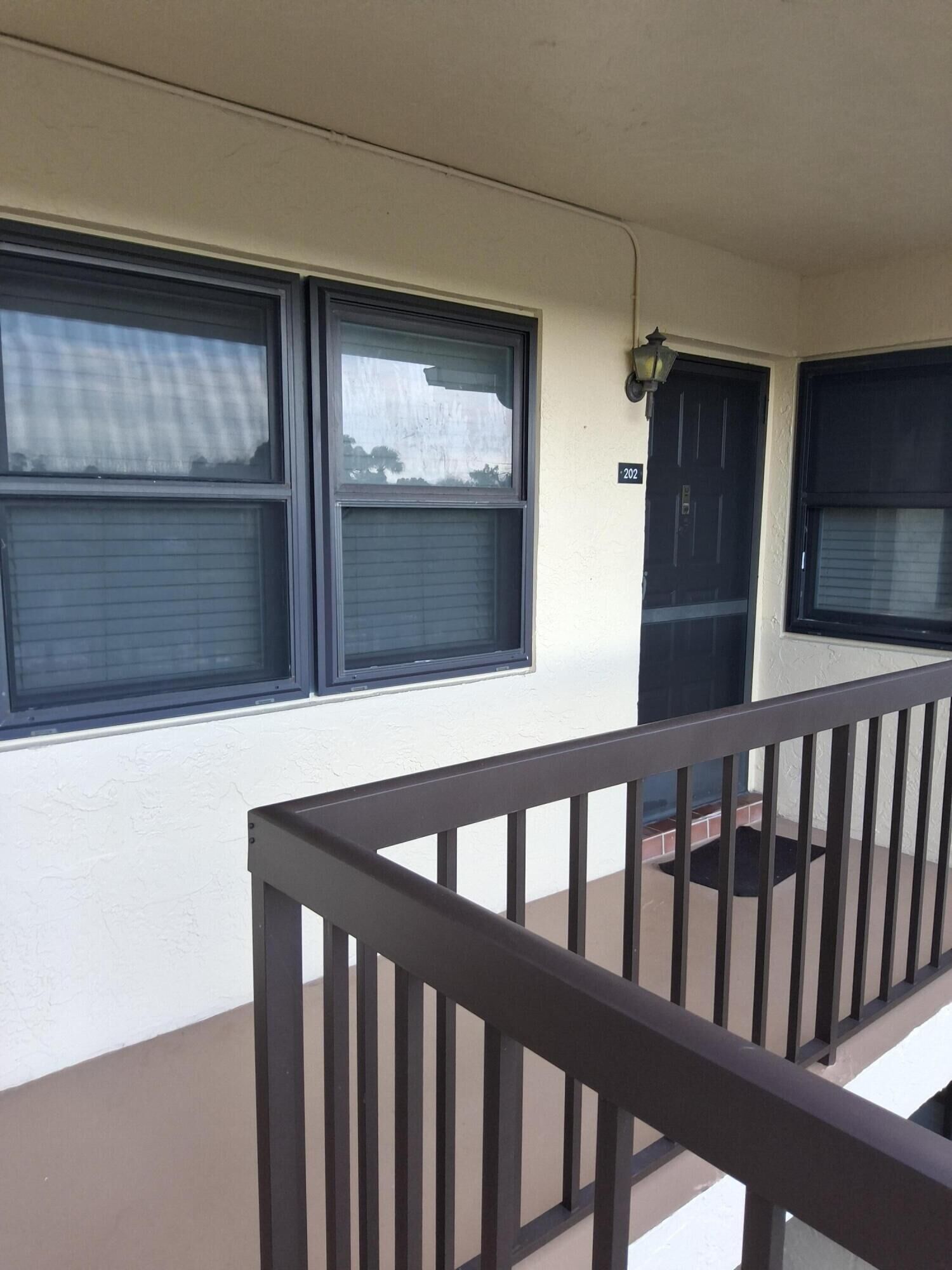 Property Photo:  4693 E Lucerne Lakes Boulevard E 202  FL 33467 