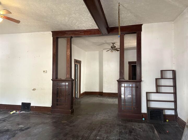 Property Photo:  311 S 7th Street  IN 47374 