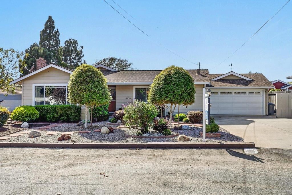 Property Photo:  2201 40th Avenue  CA 95062 