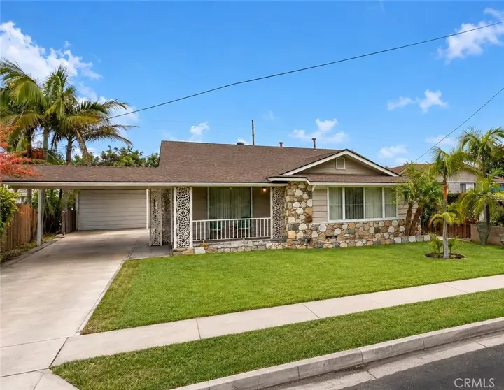 Property Photo:  9614 Maple  CA 90706 