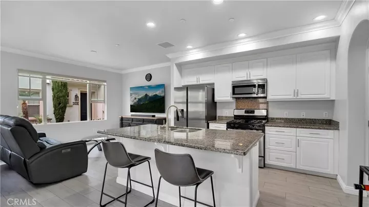 Property Photo:  514 S Melrose  CA 92805 