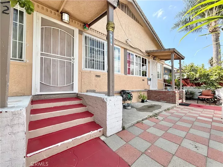 Property Photo: 218 E 60th Street CA 90003