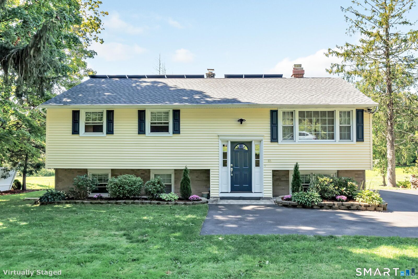 Property Photo:  85 Tuttle Road  CT 06422 