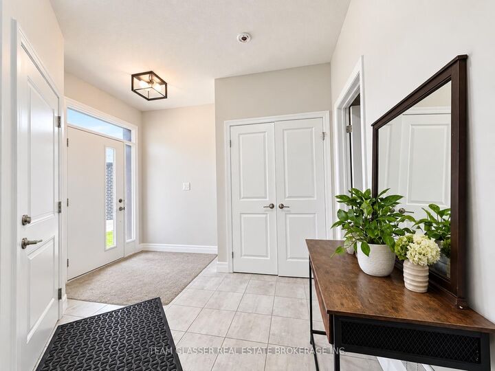 Property Photo:  113 Marconi Court  ON N5V 0C9 
