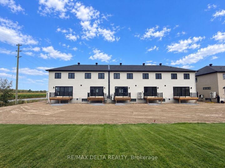 Property Photo:  59 Carpe Street  ON K0A 1M0 