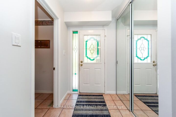 Property Photo: 3 Aron Drive ON L6Y 2S3