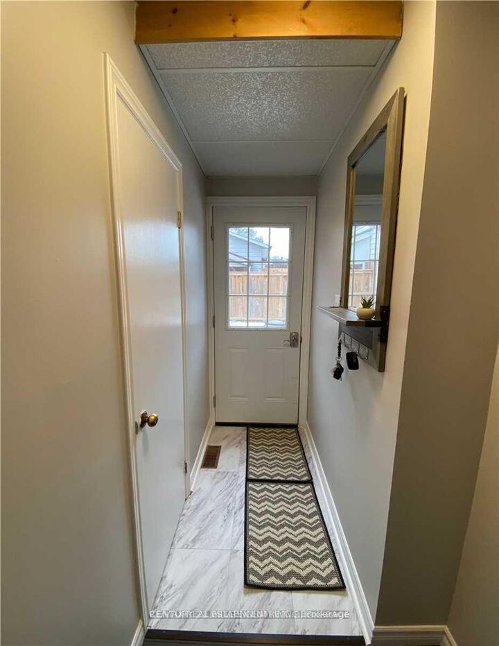 Property Photo:  334 Jelly Street Ub  ON L9V 2Y6 