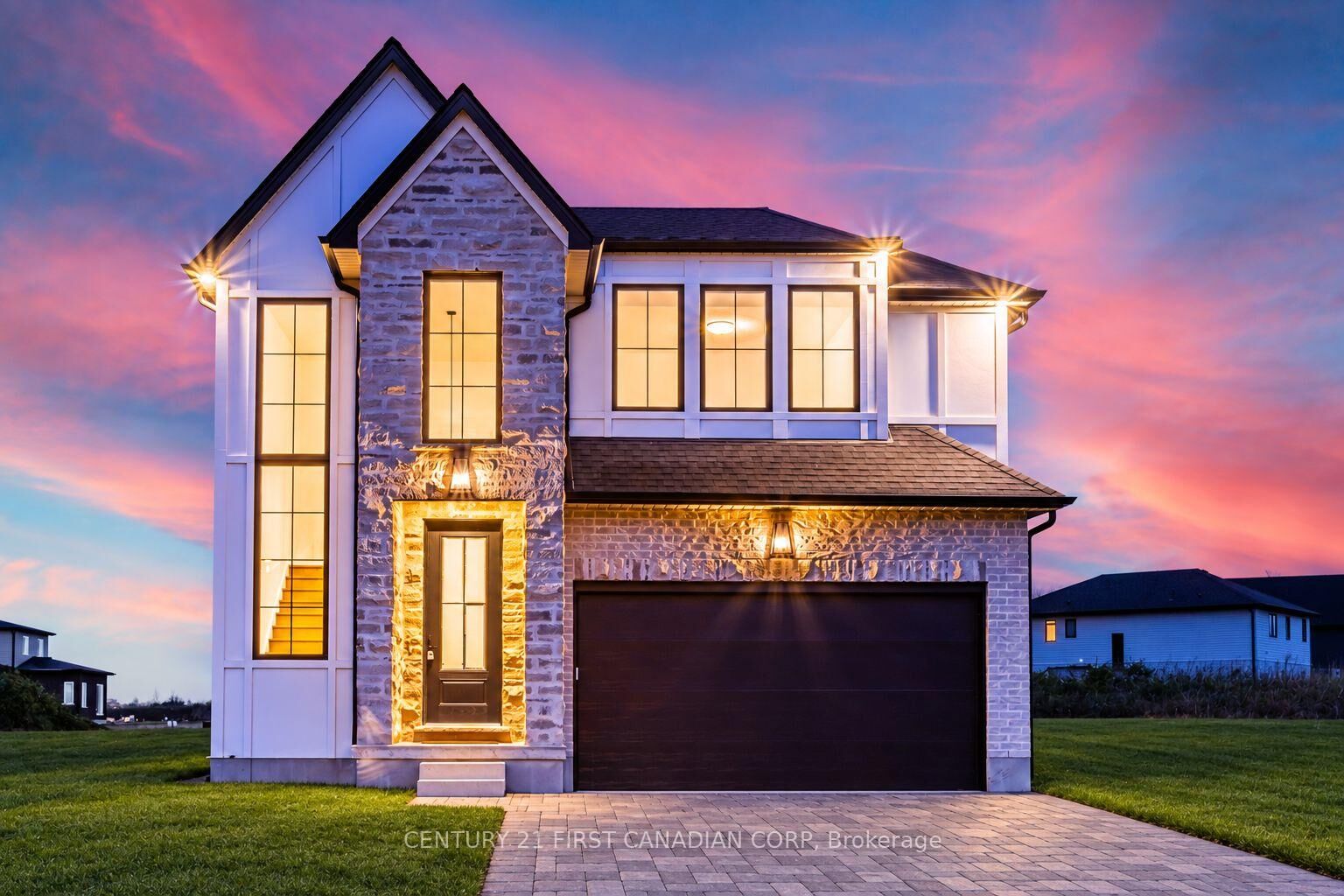 Property Photo: 2211 Darwin Crescent ON N6P 0J6