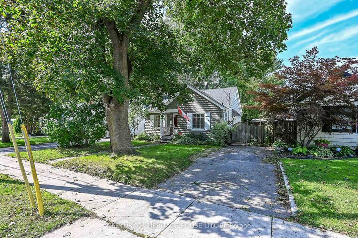 Property Photo:  39 Balmoral Avenue  ON N5Y 2K9 