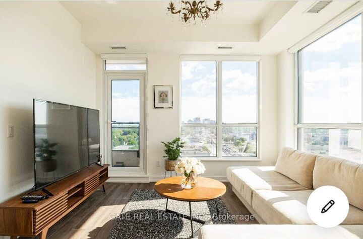 Property Photo:  1 Grandview Avenue 912  ON L3T 0G7 