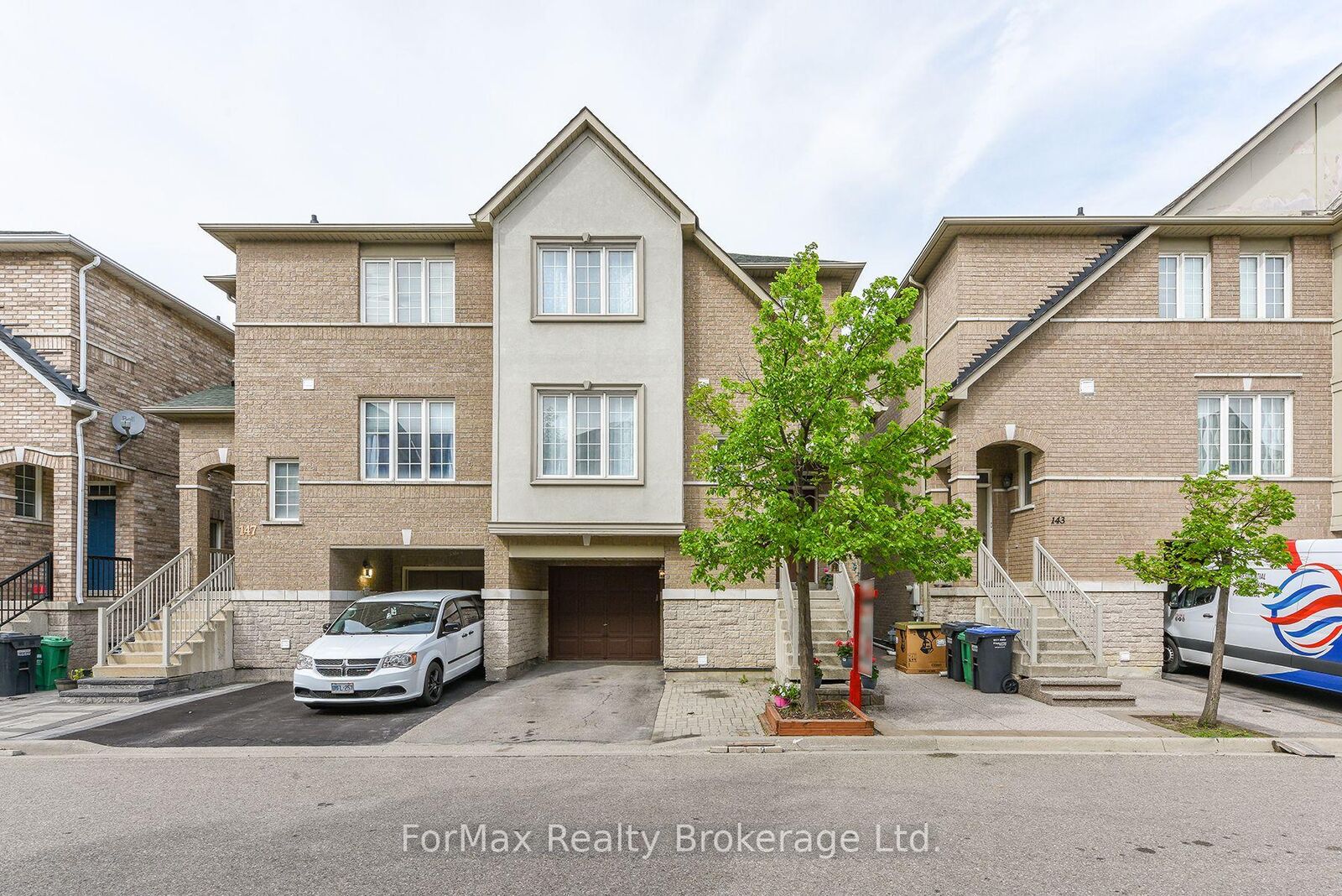 Property Photo:  7155 Magistrate Terrace 145  ON L5W 1Y9 