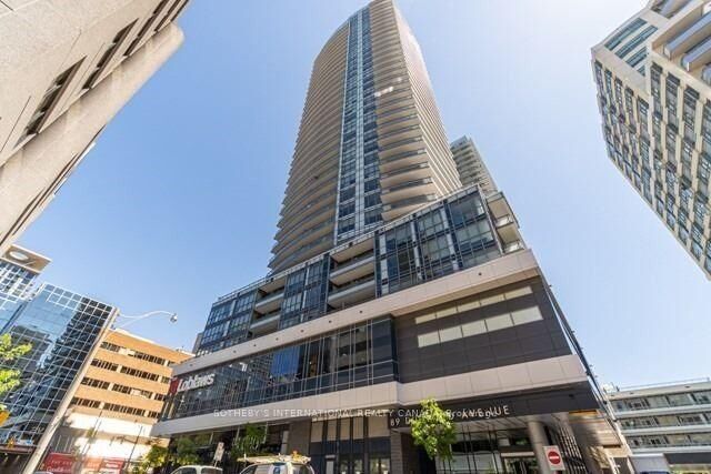 Property Photo:  89 Dunfield Avenue 1206  ON M4S 0A4 