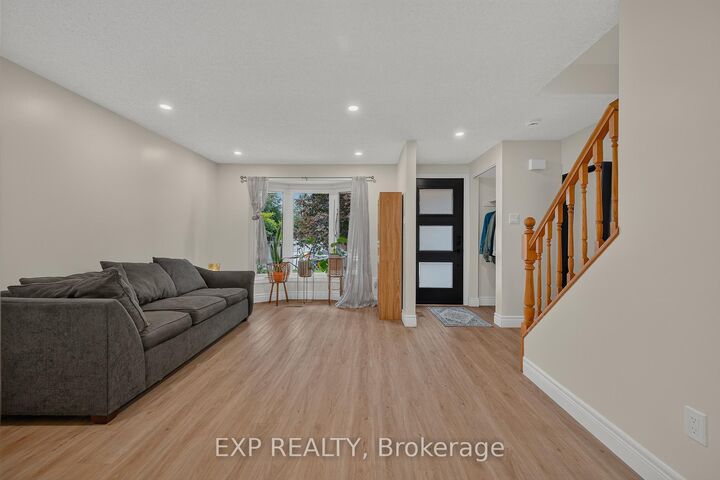 Property Photo: 949 Elgin Street N ON N1R 8C6