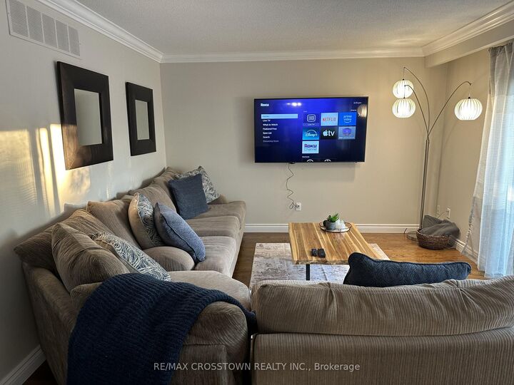 Property Photo:  64 Marshall Street  ON L4N 3S8 