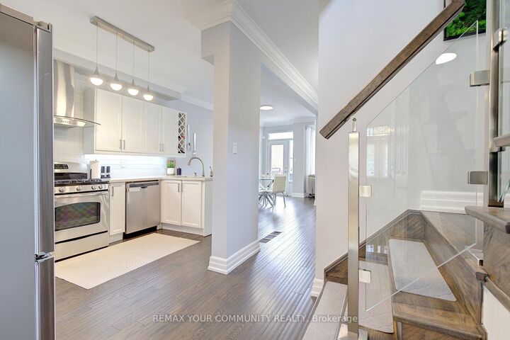 Property Photo:  110 Big Hill Crescent  ON L6A 4K7 