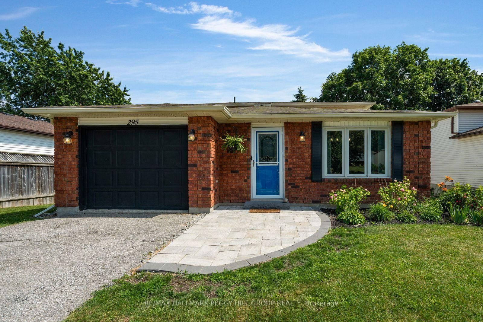 Property Photo:  295 Galloway Boulevard  ON L4R 5A3 