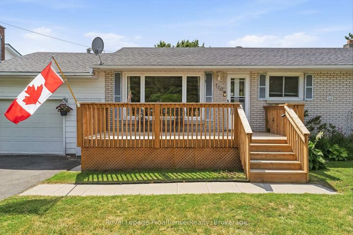 Property Photo:  110 Ontario Street  ON K0K 1H0 