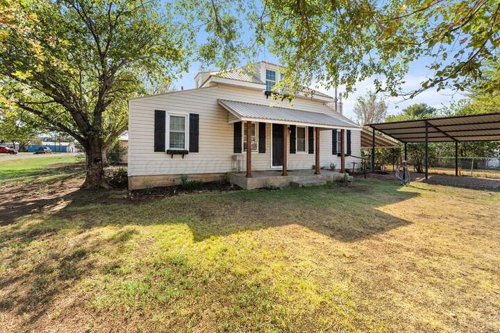 Property Photo:  98 Newcome  TX 79039-2031 