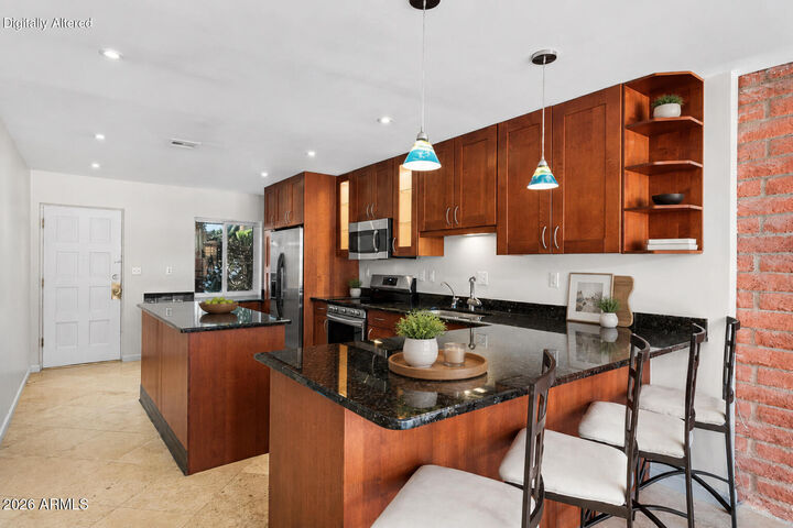 Property Photo:  3002 N 32nd Street 17  AZ 85018 