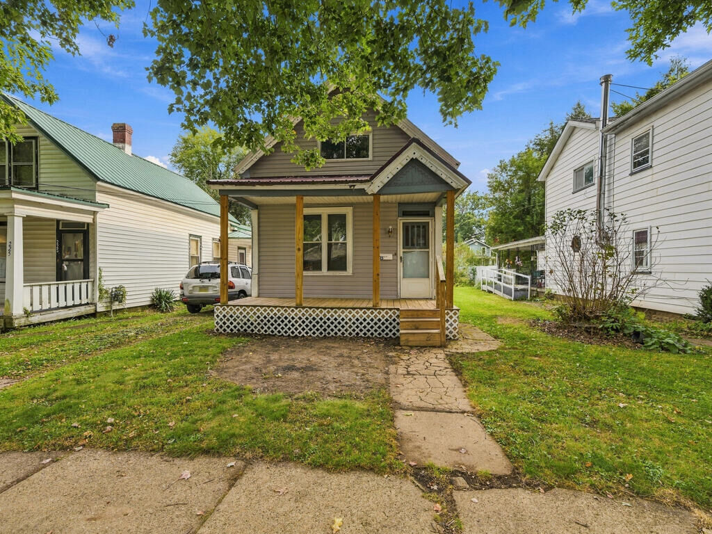 Property Photo: 223 E. Walnut Street PA 16354