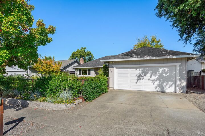 Property Photo: 4906 Everglade Drive CA 95409