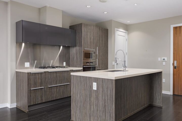 Property Photo:  1616 Columbia Street 209  BC V5Y 0B7 