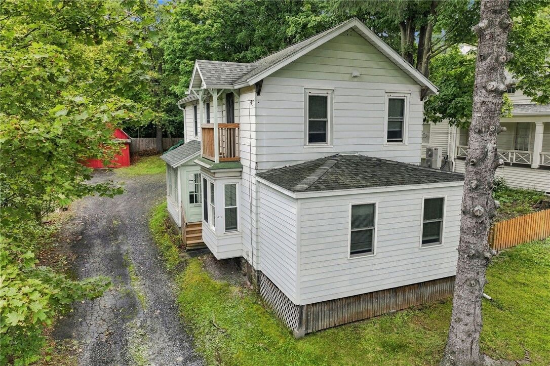 Property Photo:  413 S Aurora Street  NY 14850 