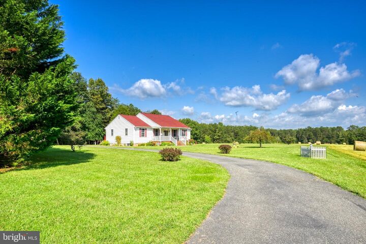 Property Photo: 130 Johnson Hollow Road VA 23093
