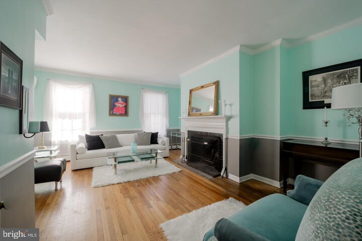 Property Photo:  428 Wolfe Street  VA 22314 