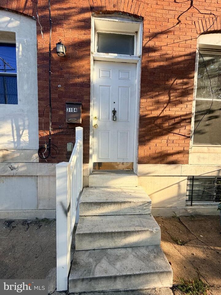 Property Photo:  3104 E Fayette Street  MD 21224 
