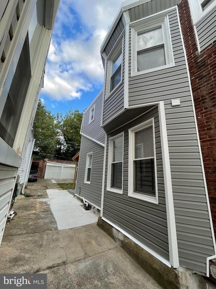 Property Photo: