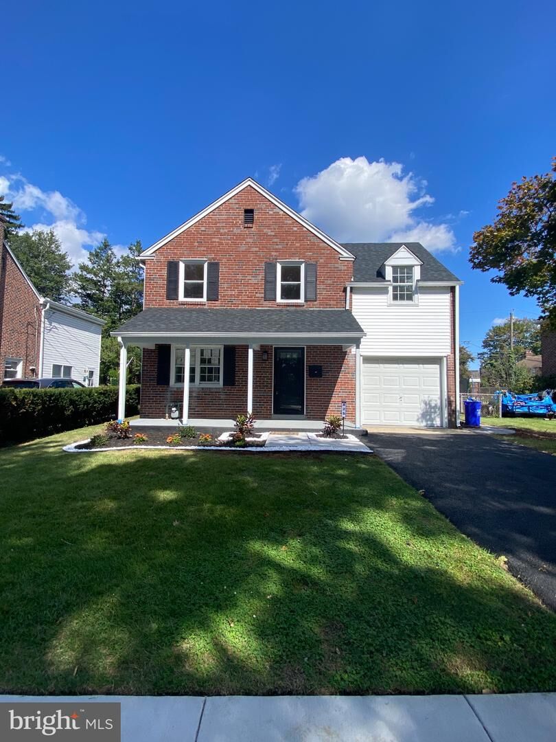 Property Photo: 825 Stanbridge Road PA 19026