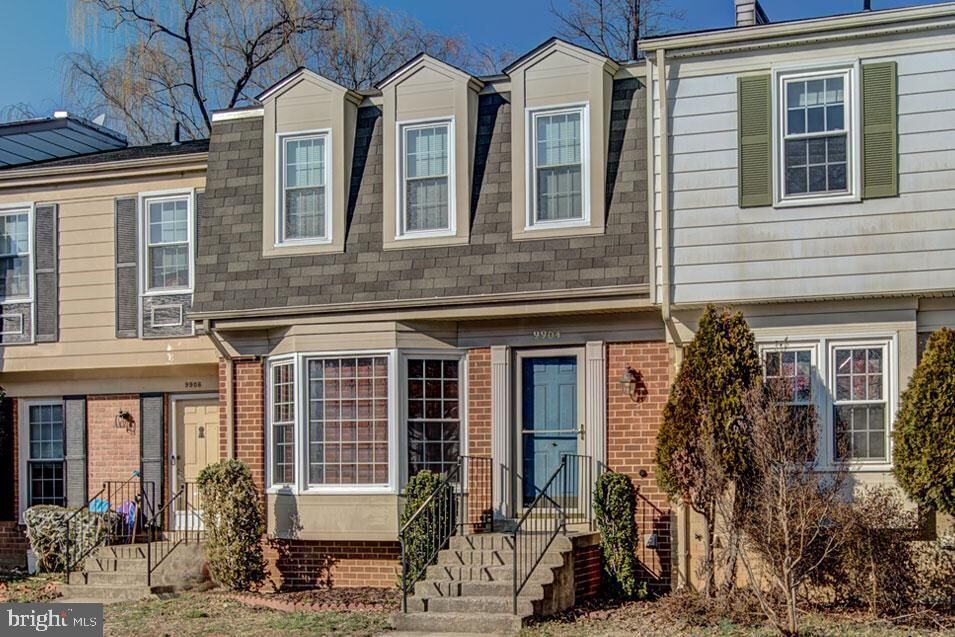 Property Photo:  9904 Longford Court  VA 22181 