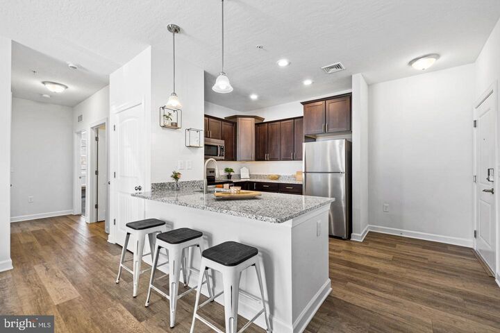 Property Photo: 1005 Admiral Lane 204 PA 17331