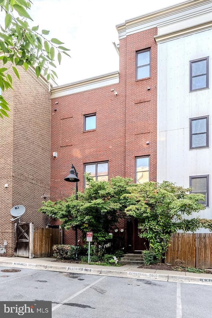 Property Photo:  5610 Baltimore Avenue  MD 20781 