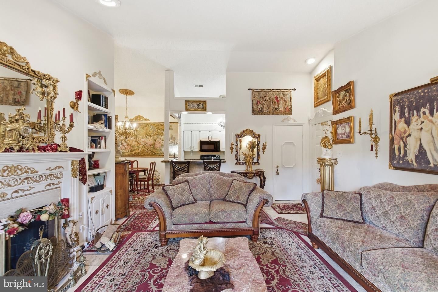 Property Photo:  7702 Lafayette Forest Drive 31  VA 22003 