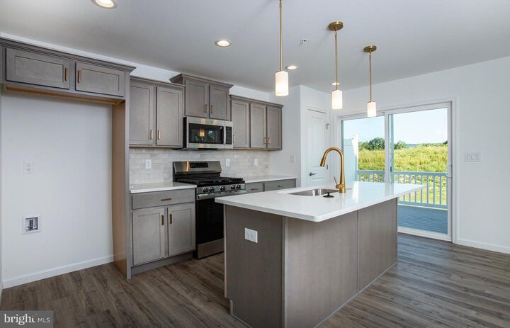 Property Photo:  1033 Addie Lane  PA 17112 