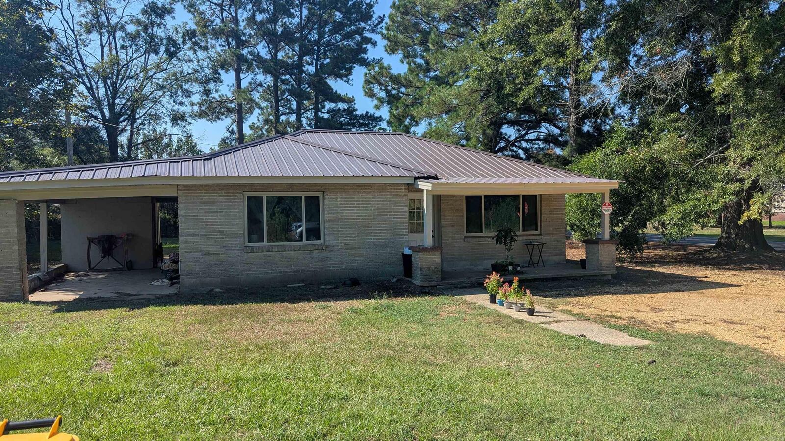 Property Photo:  103 E First  AR 72128 