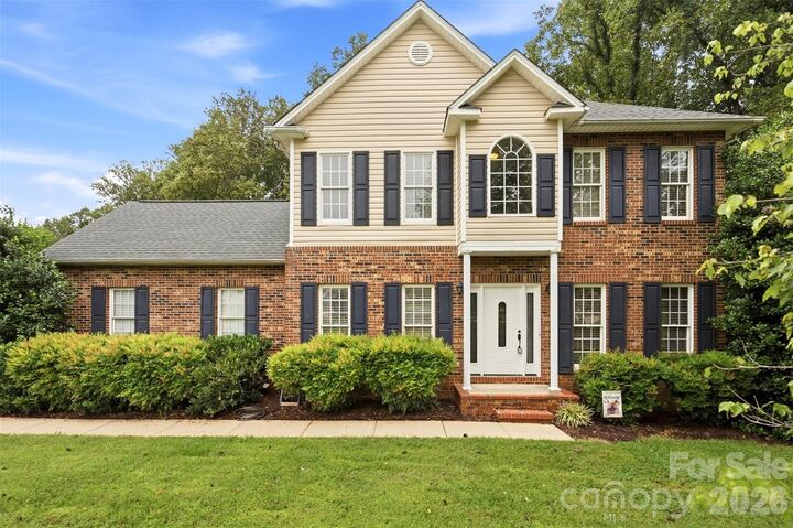Property Photo:  2591 Chandy Street  NC 28658 