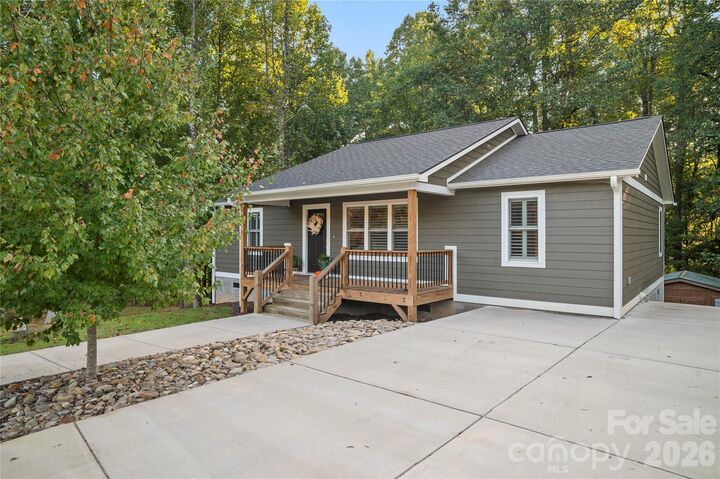 Property Photo:  212 Walt Drive  NC 28792 