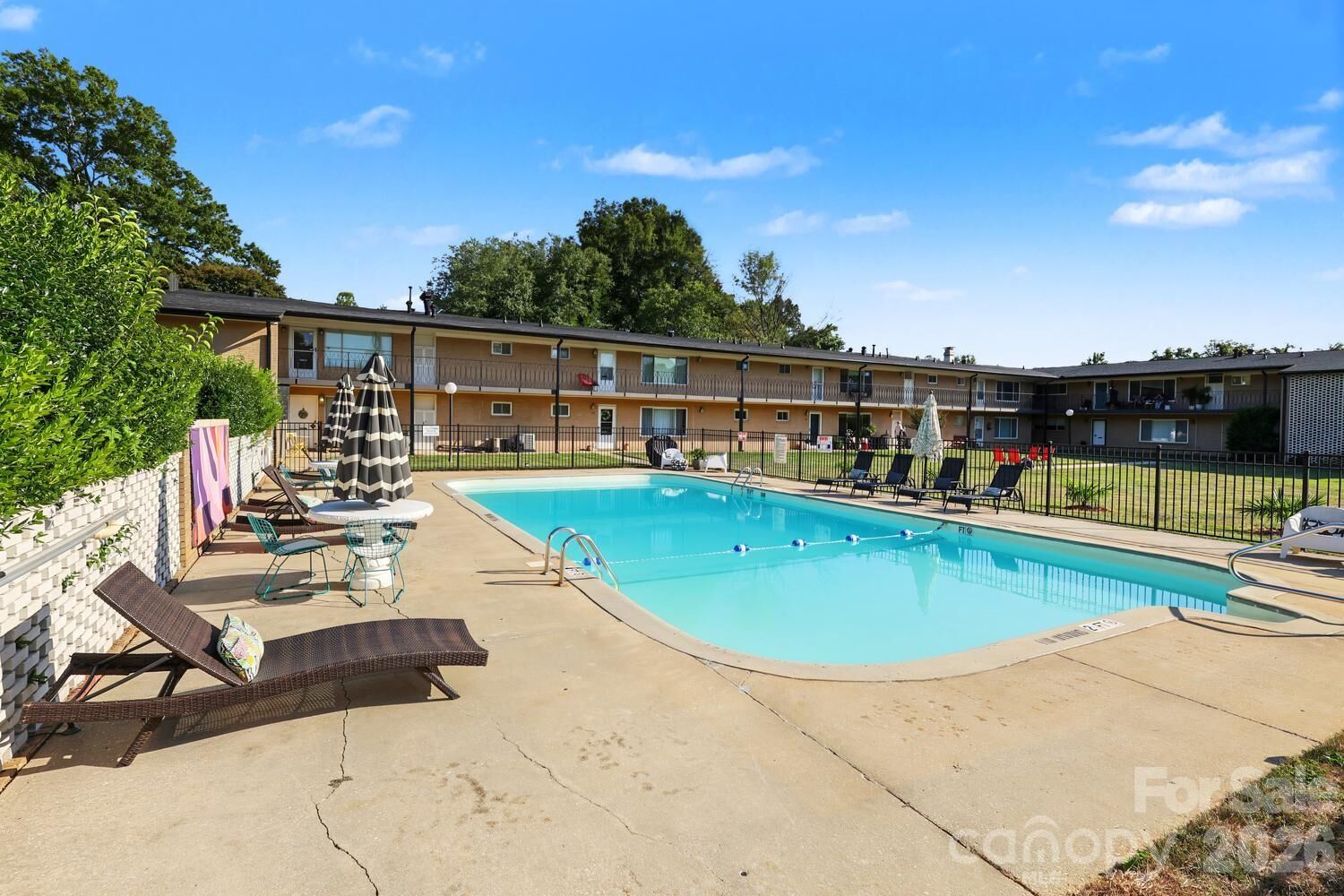 Property Photo: 3010 Crosby Road 224 NC 28211