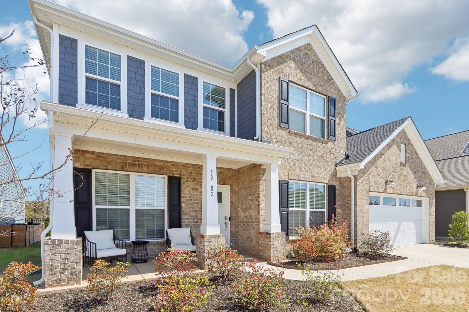 Property Photo: 13102 Petrel Place NC 28278