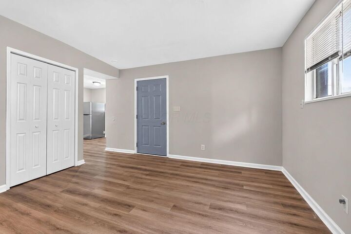 Property Photo: 940 Ferndale Place OH 43209