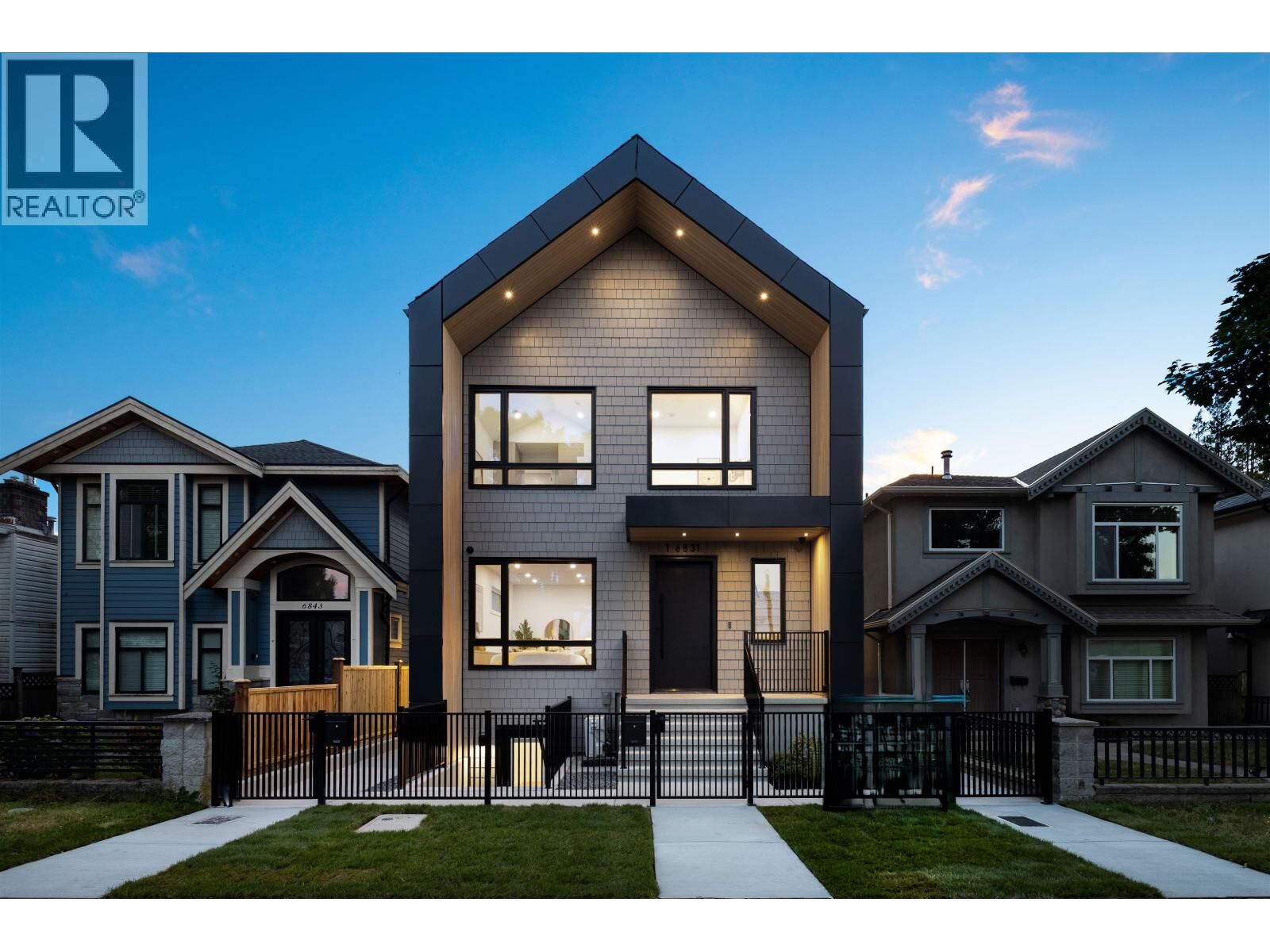Property Photo: 6831 Salisbury Avenue 2 BC V5E 2Z4