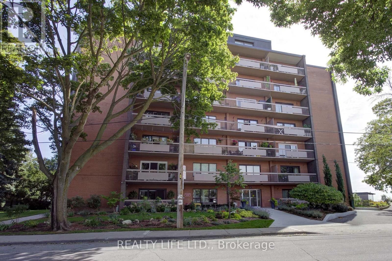 Property Photo: 41 Lake Shore Drive 502 ON M8V 1Z3