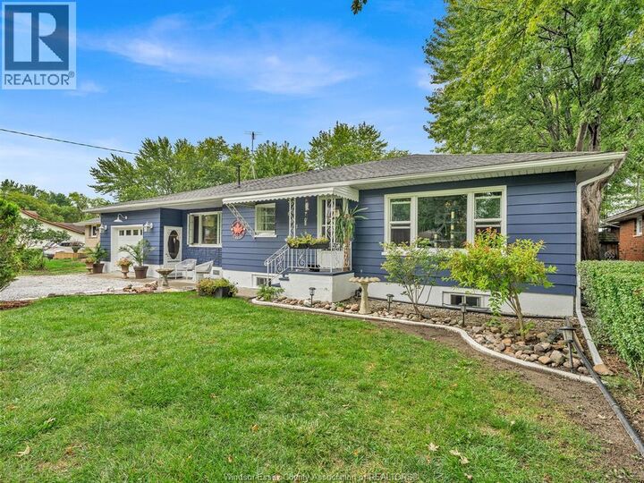 Property Photo:  671 Hale Street  ON N0R 1A0 