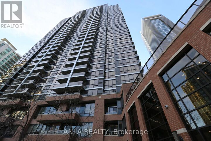 Property Photo:  33 Sheppard Avenue East 2010  ON M2N 7K1 