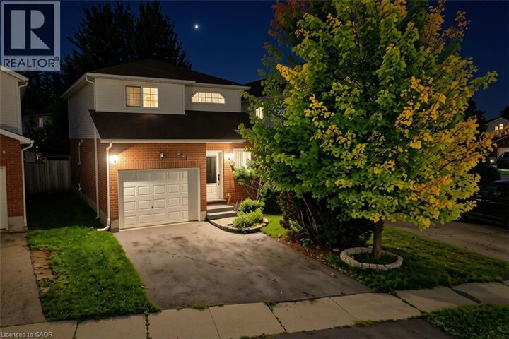 Property Photo:  237 Grey Fox Drive  ON N2E 3N7 